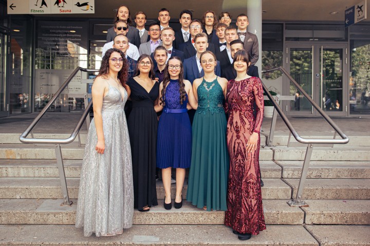 Was Trägt Man Als Vater Zum Abiball Abiball 2023